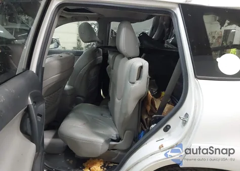 2011 Toyota Rav4 Limited из США, поврежденный, VIN 2T3DF4DV4BW155162